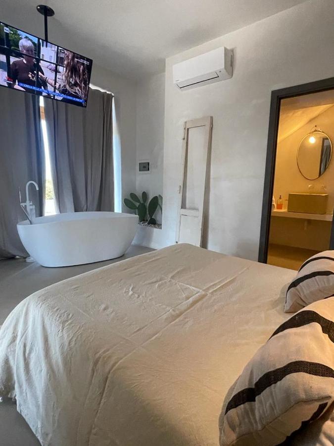 Mareulivi Bed and Breakfast Ostuni Eksteriør billede